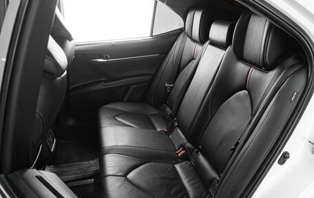 Toyota Camry, 2020 год, 3 349 000 рублей, 12 фотография