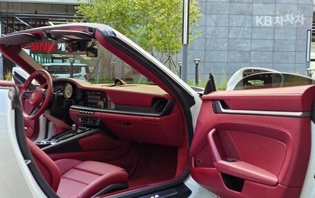 Porsche 911, 2024 год, 21 200 000 рублей, 7 фотография