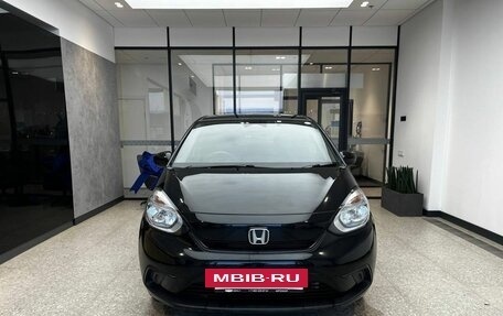 Honda Fit, 2020 год, 1 260 000 рублей, 2 фотография