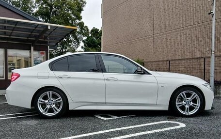 BMW 3 серия, 2018 год, 2 110 888 рублей, 4 фотография