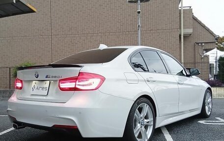 BMW 3 серия, 2018 год, 2 110 888 рублей, 5 фотография