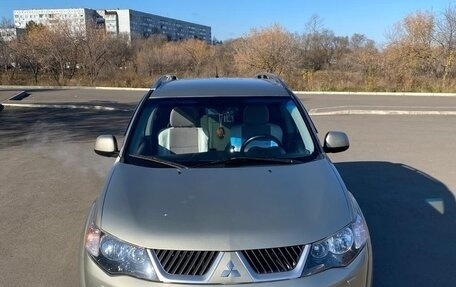 Mitsubishi Outlander III рестайлинг 3, 2008 год, 1 300 000 рублей, 1 фотография