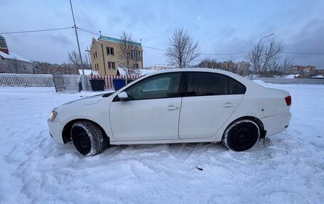 Volkswagen Jetta VI, 2013 год, 670 000 рублей, 3 фотография