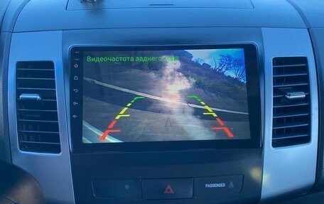 Mitsubishi Outlander III рестайлинг 3, 2008 год, 1 300 000 рублей, 11 фотография