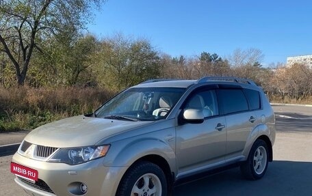 Mitsubishi Outlander III рестайлинг 3, 2008 год, 1 300 000 рублей, 4 фотография