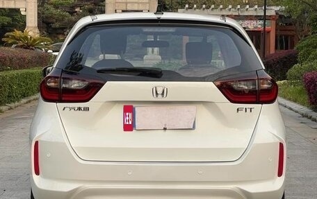 Honda Fit, 2021 год, 1 000 000 рублей, 8 фотография