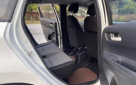 Honda Fit, 2021 год, 1 000 000 рублей, 18 фотография