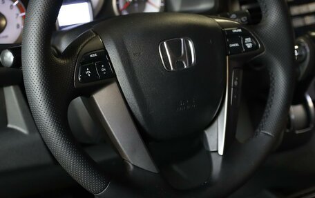 Honda Pilot III рестайлинг, 2014 год, 1 879 000 рублей, 16 фотография