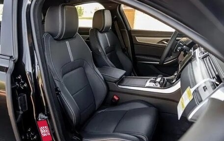 Jaguar XF II, 2024 год, 6 850 000 рублей, 26 фотография