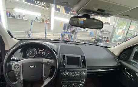 Land Rover Freelander II рестайлинг 2, 2013 год, 2 099 000 рублей, 4 фотография