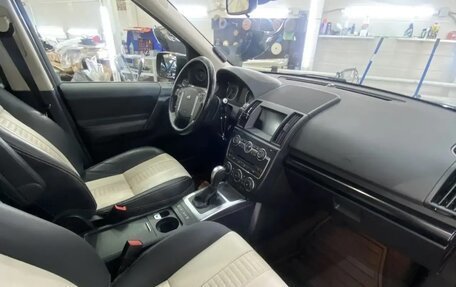 Land Rover Freelander II рестайлинг 2, 2013 год, 2 099 000 рублей, 5 фотография