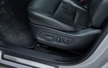 Hyundai Santa Fe III рестайлинг, 2015 год, 2 000 000 рублей, 6 фотография