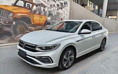 Volkswagen Bora, 2022 год, 1 690 000 рублей, 1 фотография