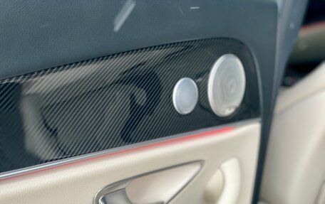 Mercedes-Benz E-Класс, 2019 год, 3 500 000 рублей, 19 фотография