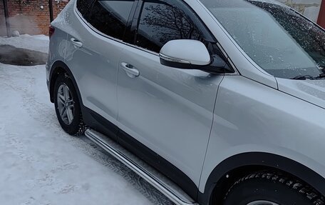 Hyundai Santa Fe III рестайлинг, 2015 год, 2 000 000 рублей, 2 фотография