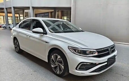 Volkswagen Bora, 2022 год, 1 690 000 рублей, 5 фотография