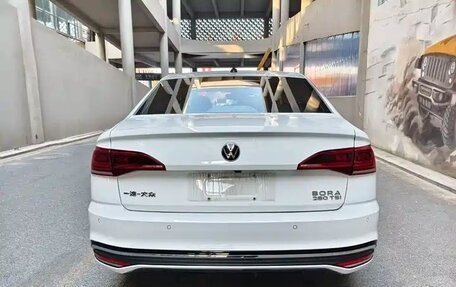 Volkswagen Bora, 2022 год, 1 690 000 рублей, 3 фотография