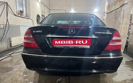 Mercedes-Benz E-Класс, 2005 год, 995 000 рублей, 5 фотография