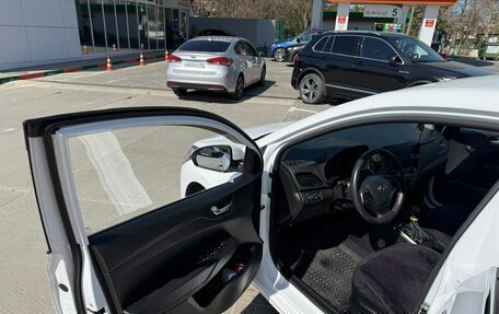 Hyundai Solaris II рестайлинг, 2021 год, 2 050 000 рублей, 6 фотография