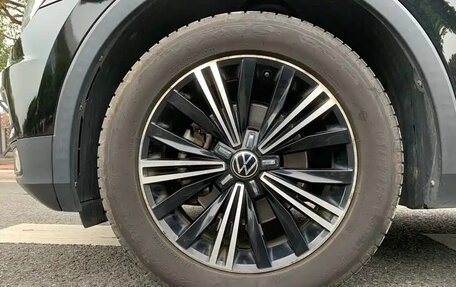 Volkswagen Tiguan II, 2021 год, 1 888 911 рублей, 10 фотография