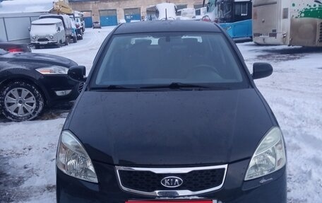 KIA Rio II, 2011 год, 700 000 рублей, 1 фотография