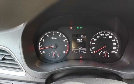 Hyundai Solaris II рестайлинг, 2018 год, 1 200 000 рублей, 5 фотография