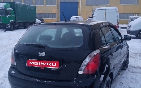 KIA Rio II, 2011 год, 700 000 рублей, 2 фотография