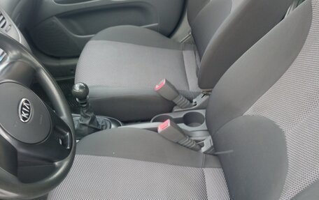 KIA Rio II, 2011 год, 700 000 рублей, 8 фотография