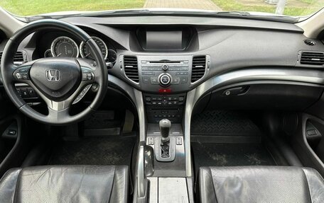 Honda Accord VIII рестайлинг, 2012 год, 899 000 рублей, 11 фотография