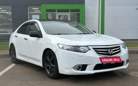 Honda Accord VIII рестайлинг, 2012 год, 899 000 рублей, 3 фотография