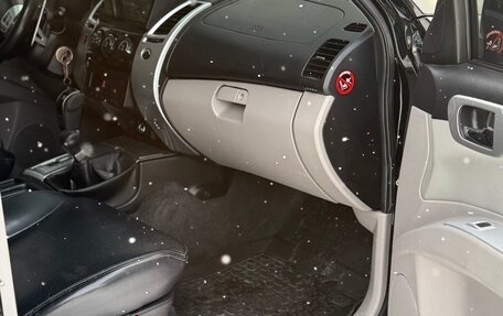 Mitsubishi Pajero Sport II рестайлинг, 2011 год, 1 635 000 рублей, 12 фотография