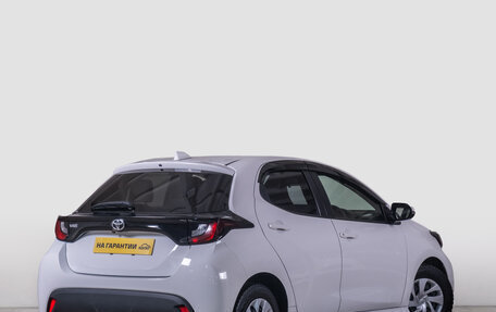 Toyota Yaris, 2021 год, 1 319 000 рублей, 5 фотография