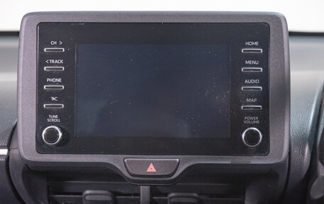 Toyota Yaris, 2021 год, 1 319 000 рублей, 13 фотография