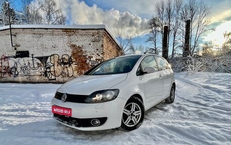 Volkswagen Golf Plus II, 2012 год, 1 030 000 рублей, 1 фотография