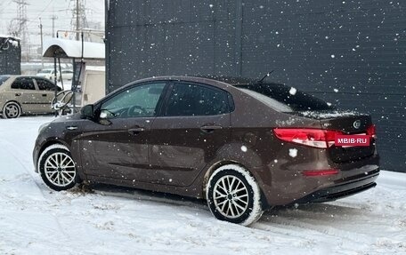 KIA Rio III рестайлинг, 2016 год, 1 100 000 рублей, 3 фотография