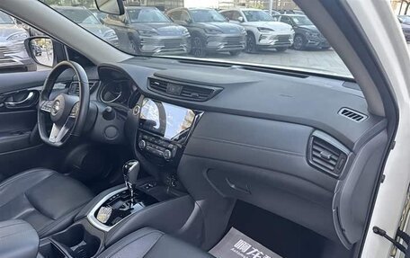 Nissan X-Trail, 2022 год, 2 310 000 рублей, 16 фотография