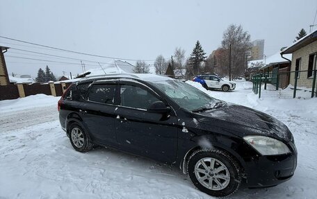KIA cee'd I рестайлинг, 2009 год, 680 000 рублей, 1 фотография