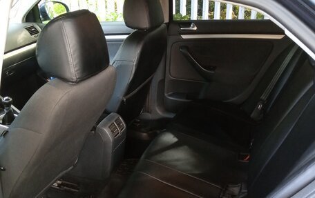 Volkswagen Jetta VI, 2009 год, 520 000 рублей, 8 фотография