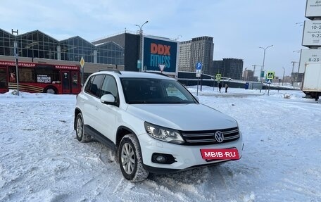 Volkswagen Tiguan I, 2014 год, 2 100 000 рублей, 4 фотография