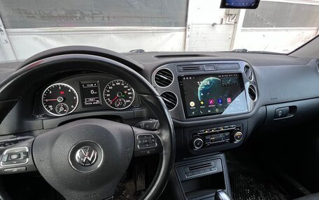 Volkswagen Tiguan I, 2014 год, 2 100 000 рублей, 21 фотография