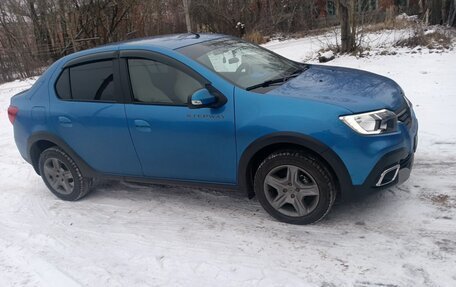 Renault Logan II, 2021 год, 1 350 000 рублей, 2 фотография