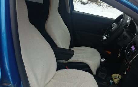 Renault Logan II, 2021 год, 1 350 000 рублей, 5 фотография