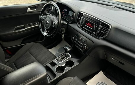 KIA Sportage IV рестайлинг, 2017 год, 1 899 000 рублей, 10 фотография