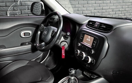 KIA Soul II рестайлинг, 2018 год, 1 600 000 рублей, 19 фотография