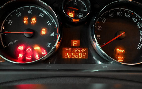 Opel Antara I, 2012 год, 1 200 000 рублей, 13 фотография