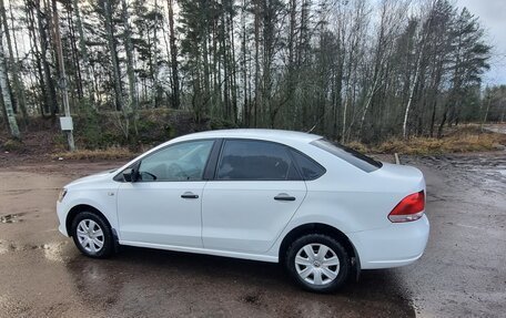 Volkswagen Polo VI (EU Market), 2010 год, 490 000 рублей, 2 фотография