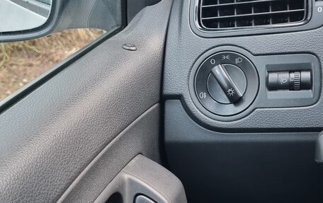 Volkswagen Polo VI (EU Market), 2010 год, 490 000 рублей, 9 фотография