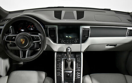 Porsche Macan I рестайлинг, 2018 год, 3 840 000 рублей, 13 фотография