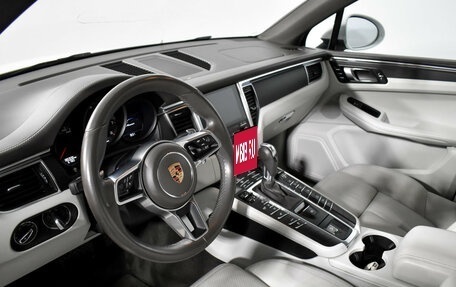 Porsche Macan I рестайлинг, 2018 год, 3 840 000 рублей, 9 фотография