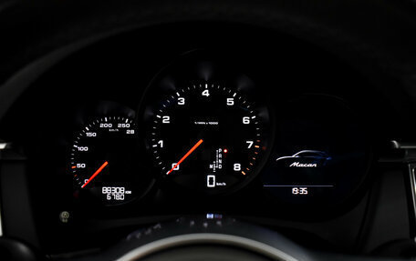 Porsche Macan I рестайлинг, 2018 год, 3 840 000 рублей, 25 фотография